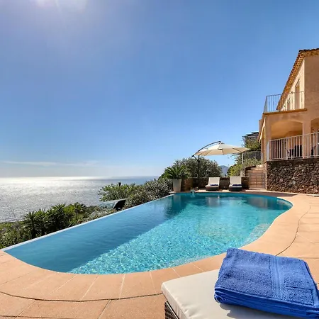 Villa Infinity 200m2 Vue Mer, Giens & Porquerolles Carqueiranne