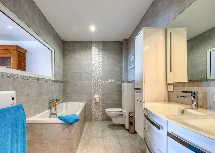 빌라 Infinity 200m2 Vue Mer, Giens & Porquerolles 카르쿠에이란느